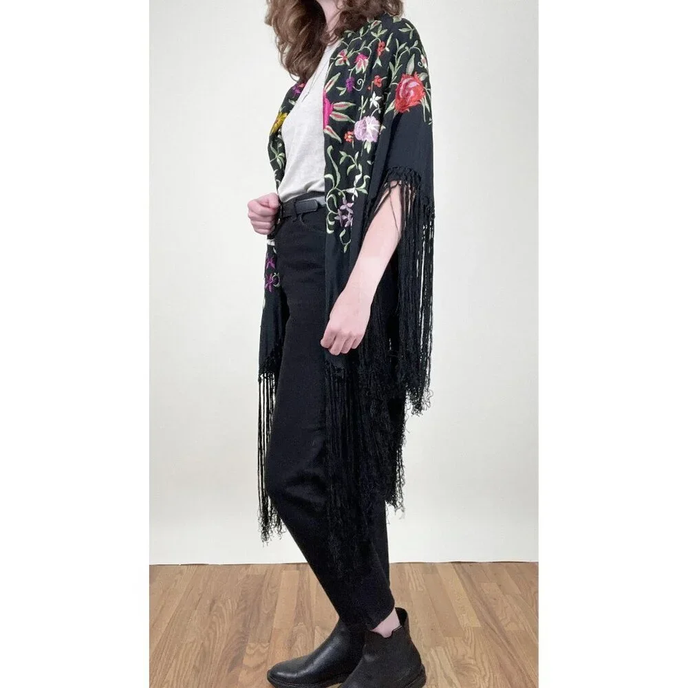 Vintage Piano Shawl Embroidered Floral Silk Fringe Witchy Boho Bohemian Manila - Picture 12 of 14